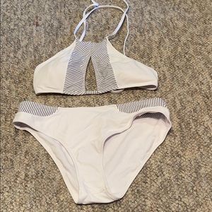 CUP SHE BATHING SUIT